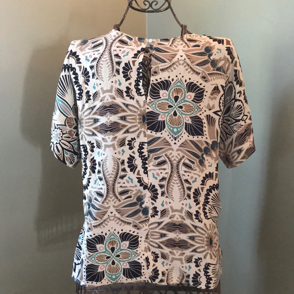 H&M Boxy Patterned Blouse - Size 8 - Picture 2 of 5